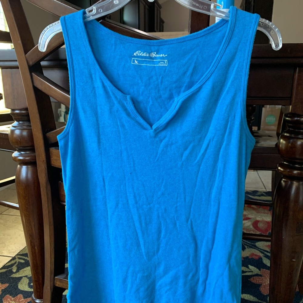 Sleeveless Eddie Bauer top